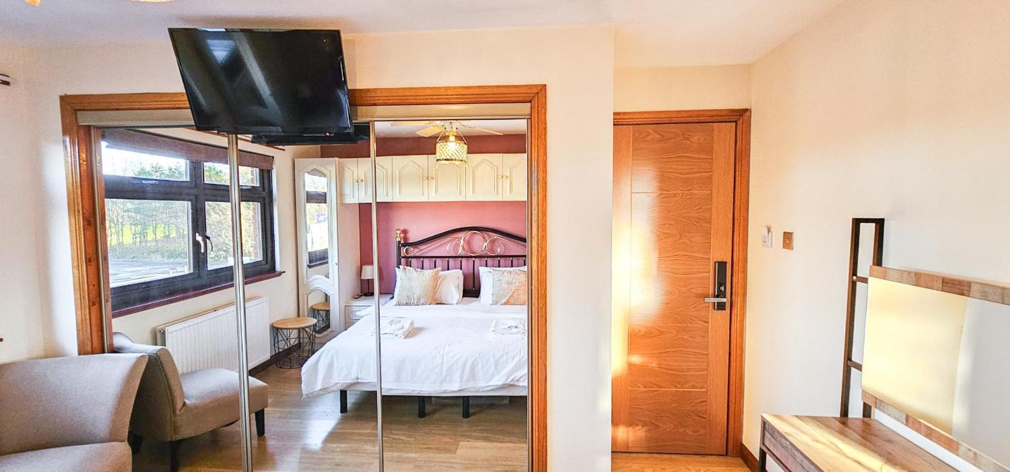 Holiday home Duddingston 9 Bedroom Private House Or 9 Individual With Shared Edinburgh