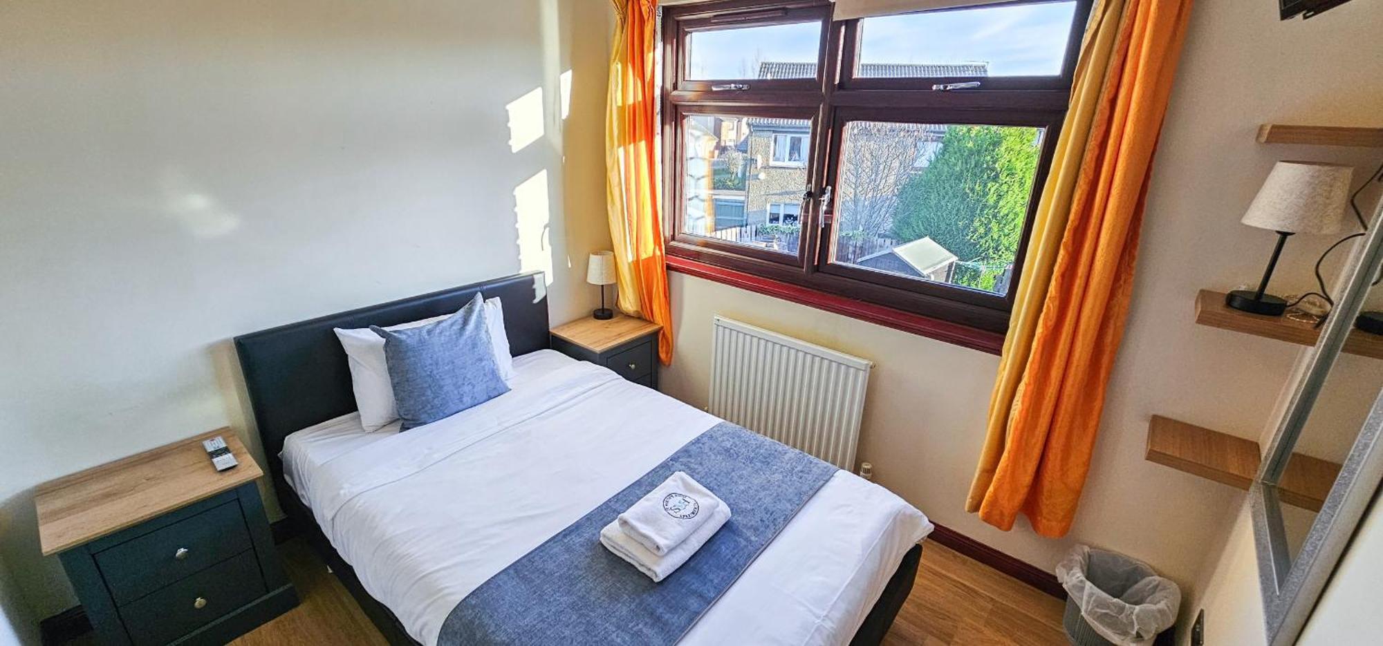 Vakantiehuis Duddingston 9 Bedroom Private House Or 9 Individual With Shared