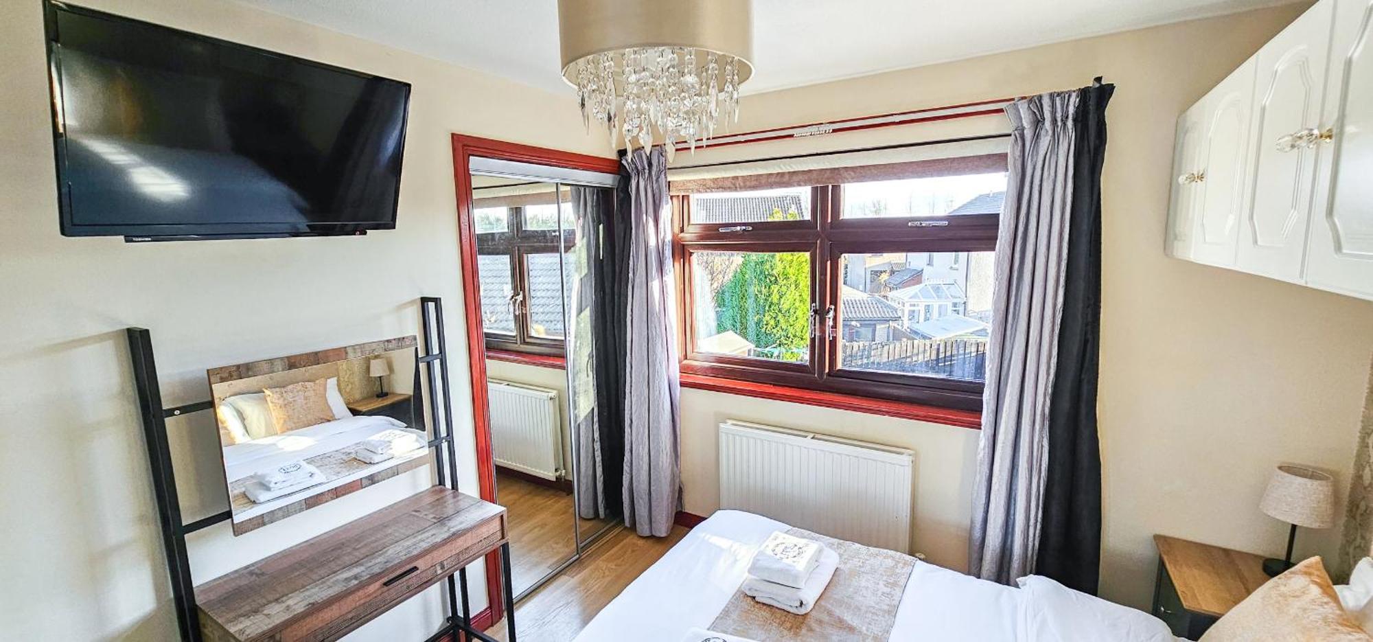 Vakantiehuis Duddingston 9 Bedroom Private House Or 9 Individual With Shared *