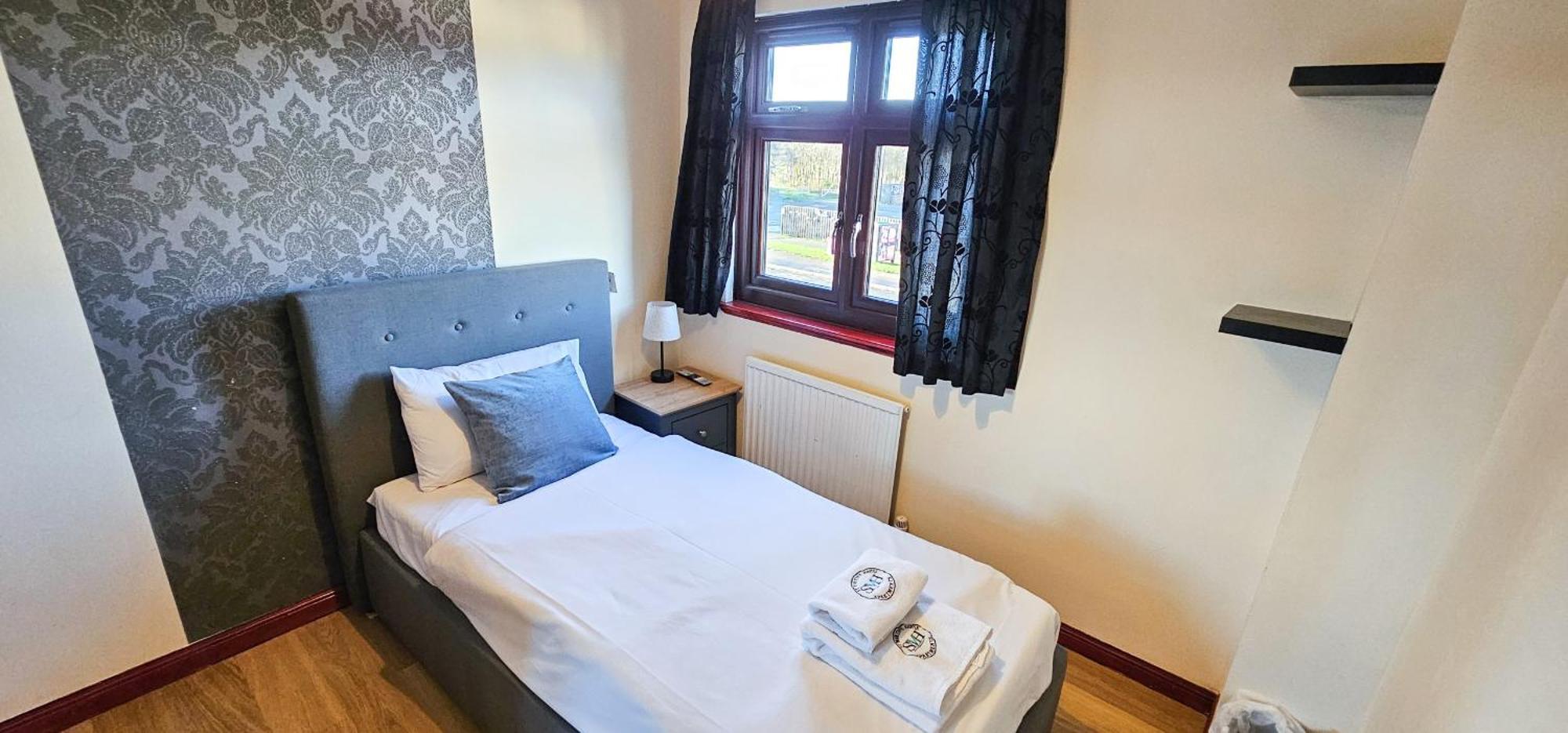Duddingston 9 Bedroom Private House Or 9 Individual With Shared Vakantiehuis
