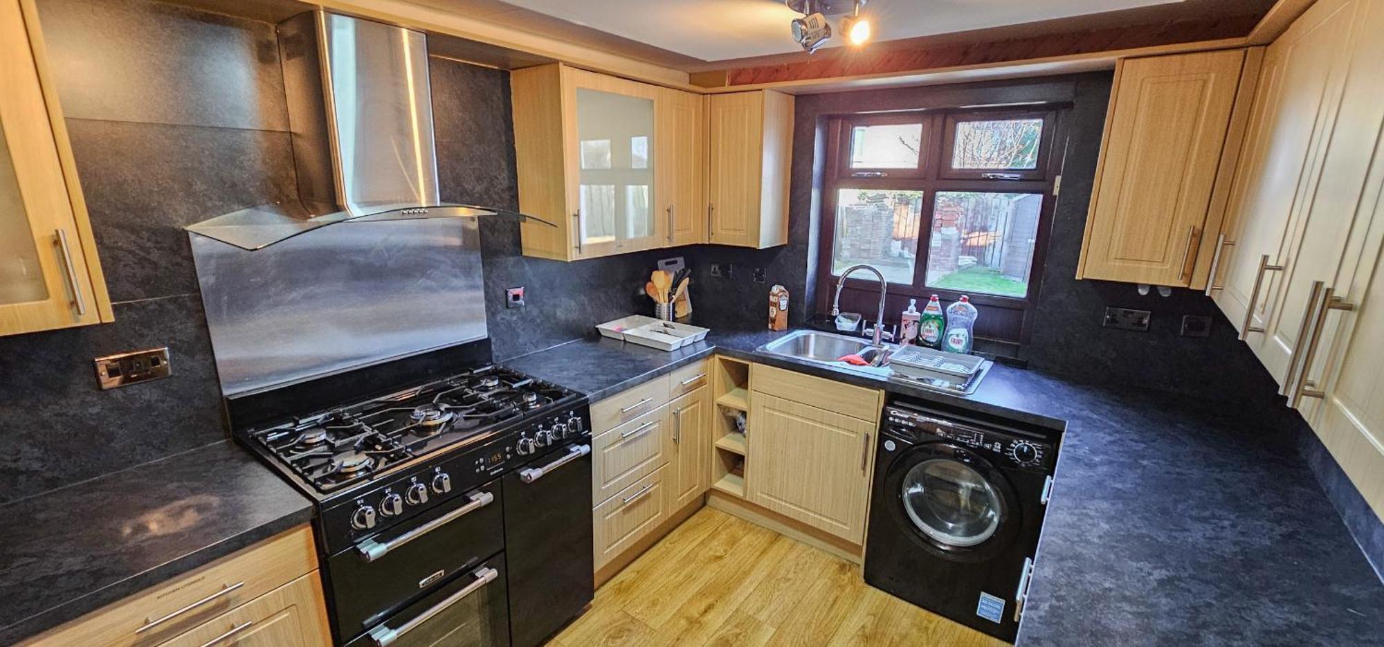 Duddingston 9 Bedroom Private House Or 9 Individual With Shared Edinburgh